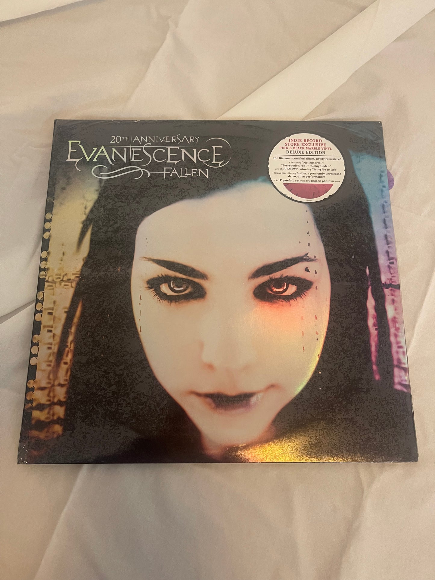 Evanescence - Fallen (20th anniversary indie exclusive pink and black marble vinyl)