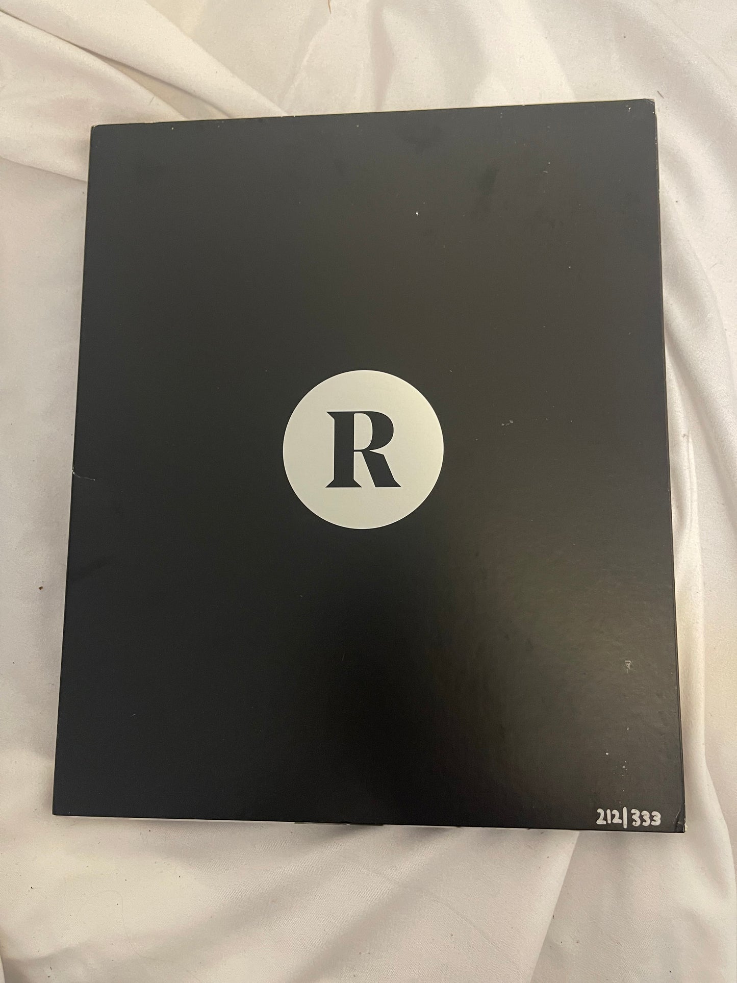 Poppy Revolver Magazine With Slipcase Winter 2020 212/333