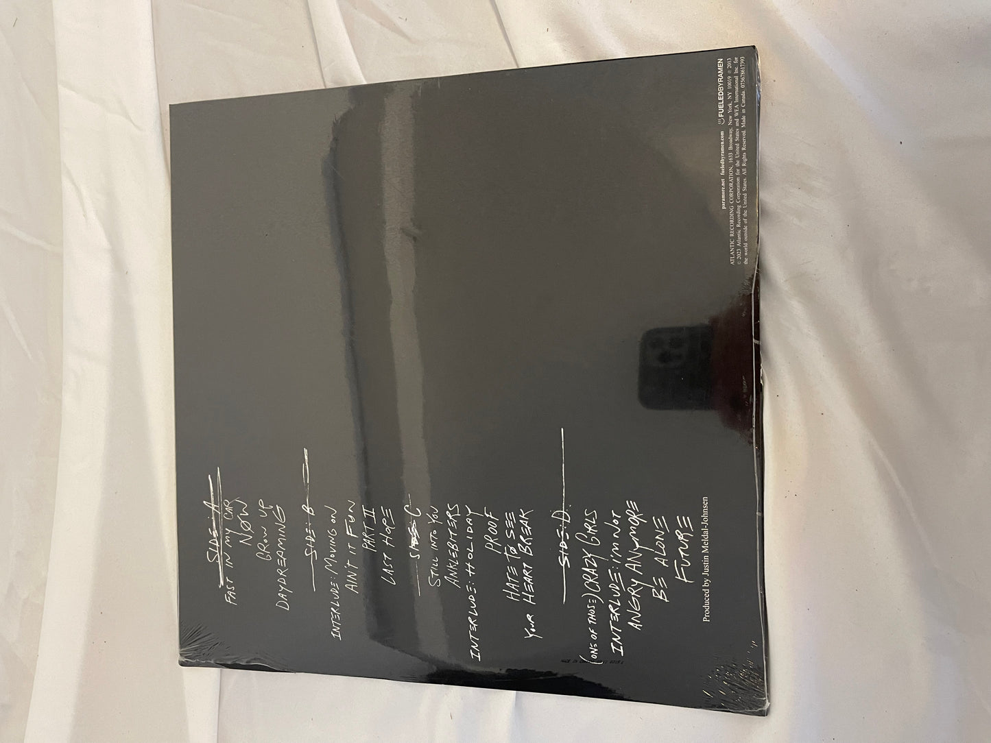 (1) Paramore - Self-Titled (Urban Outfitters exclusive light blue vinyl)