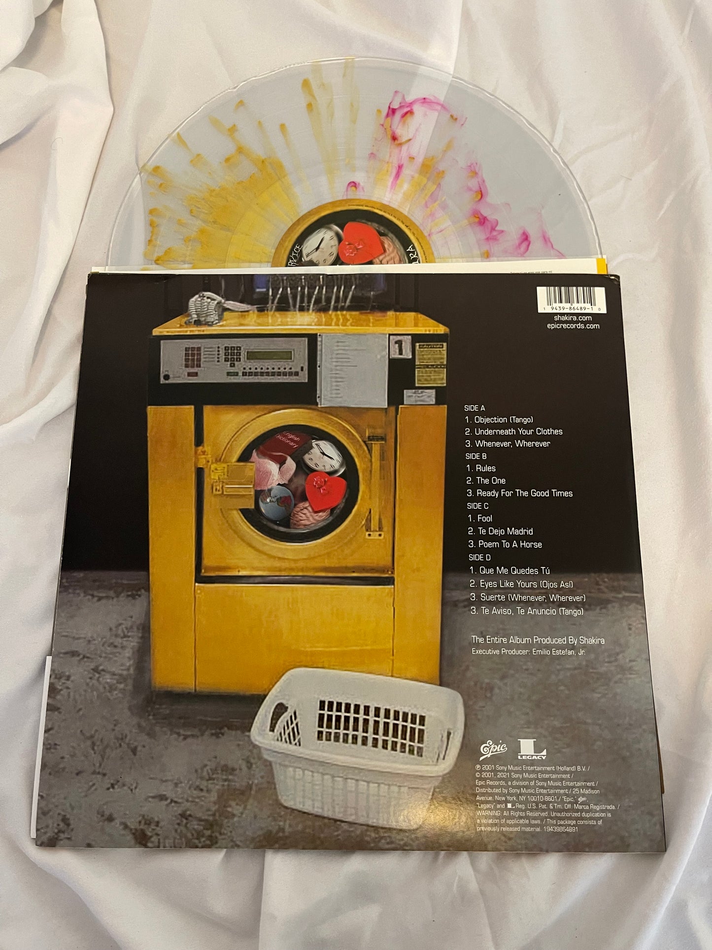 Shakira - Laundry Service (Urban Outfitters exclusive clear with gold splatter vinyl)