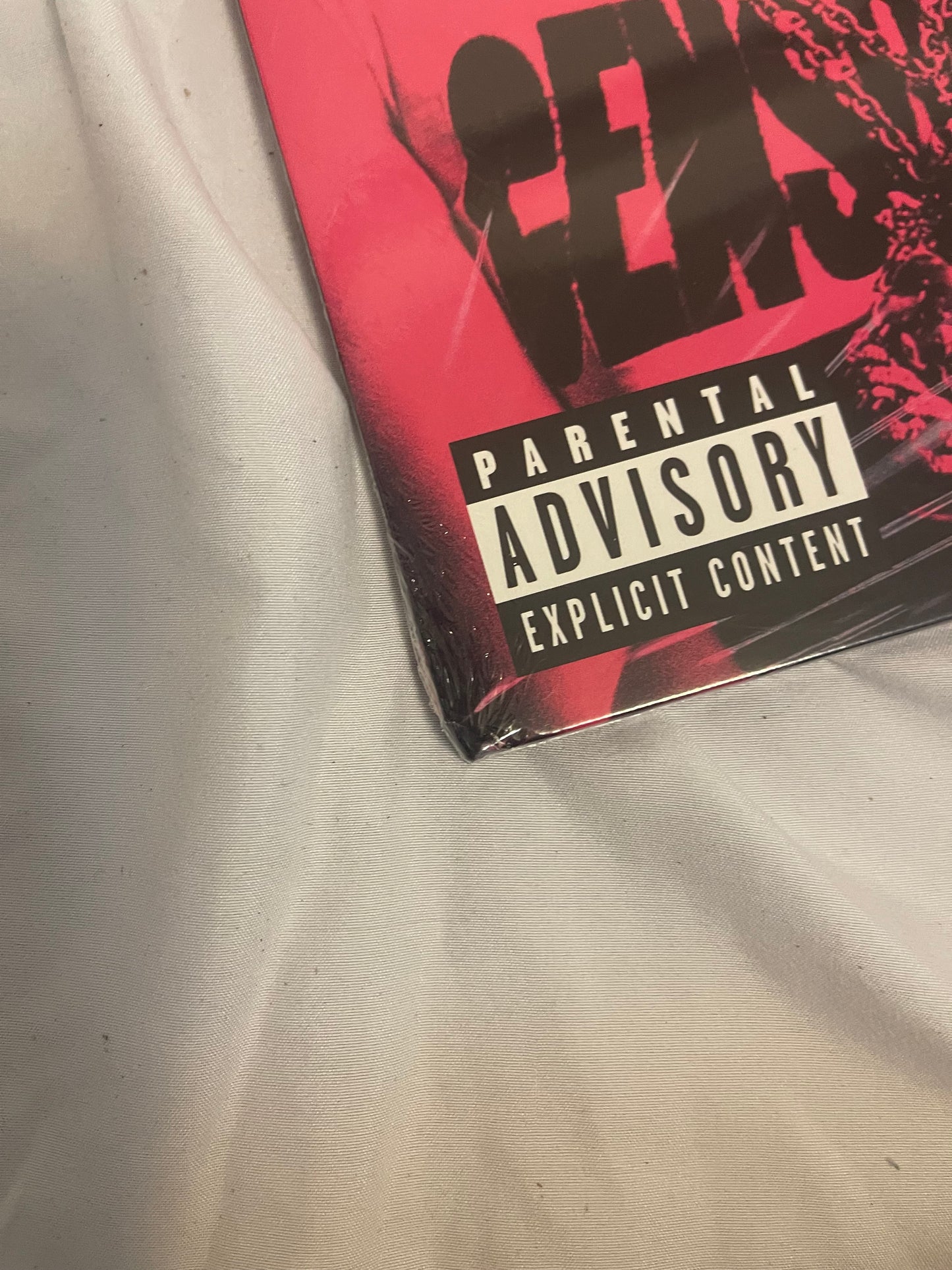 Miley Cyrus - Plastic Hearts (standard black vinyl)