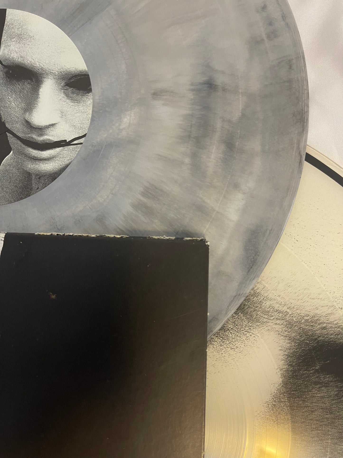 Poppy - I Disagree (More) (Sumerian exclusive black and white marble vinyl)