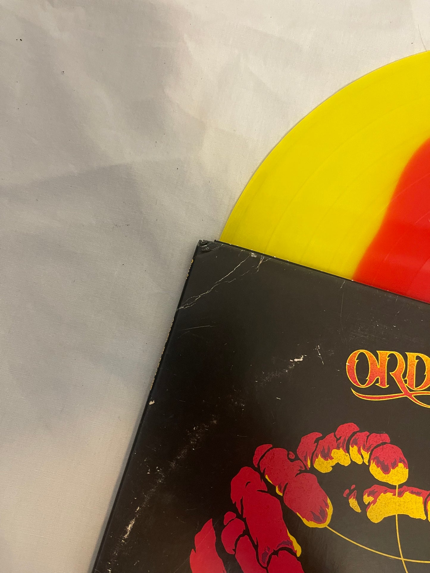Sum 41 - Order In Decline (Urban Outfitters exclusive red inside yellow vinyl)
