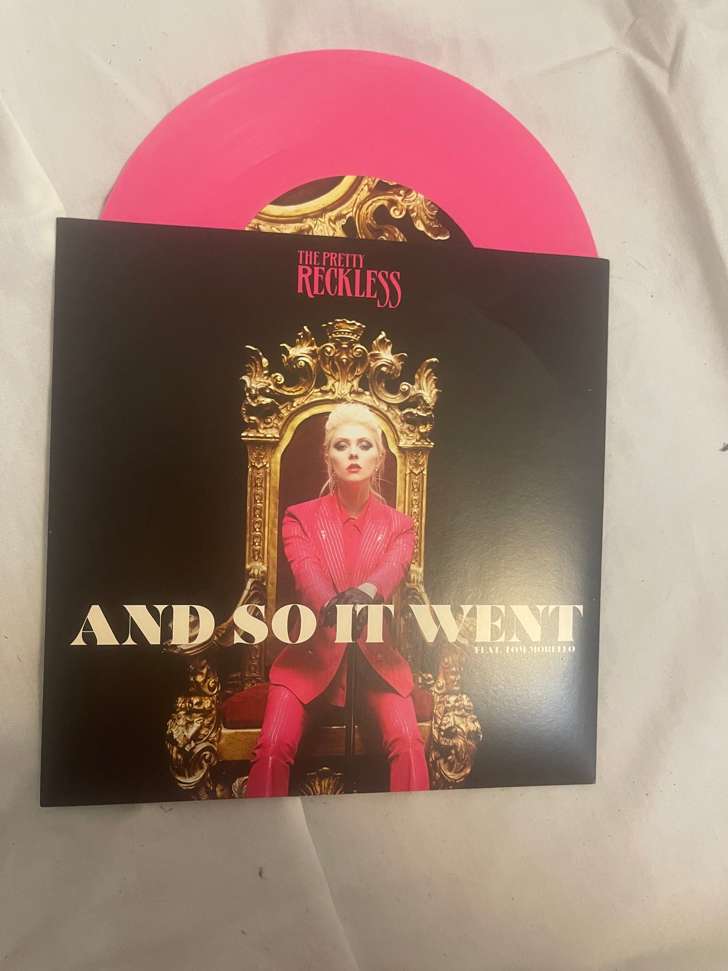 The Pretty Reckless - And So It Went (webstore exclusive pink vinyl)
