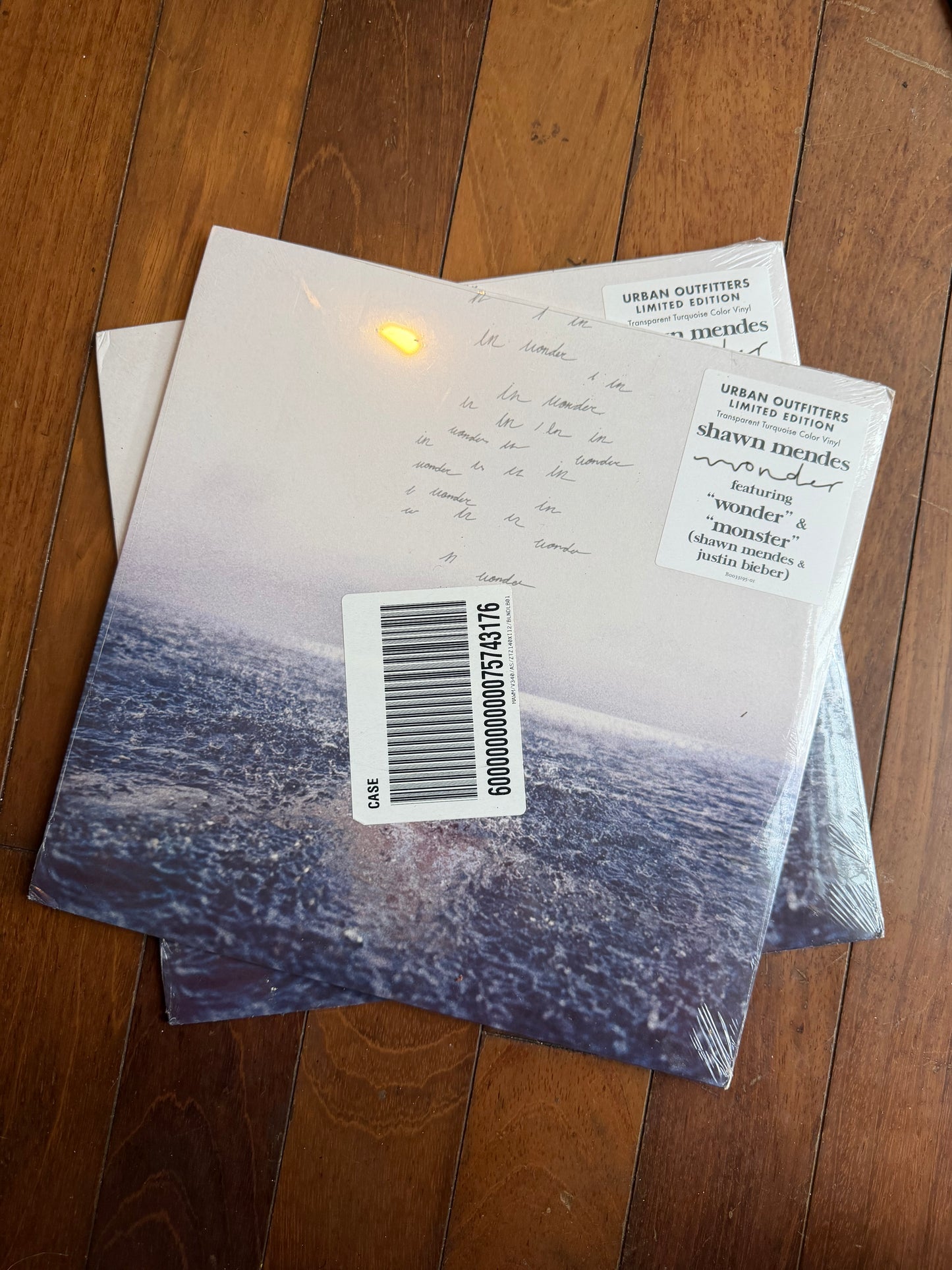 Shawn Mendes - Wonder (Urban Outfitters exclusive turquoise vinyl)