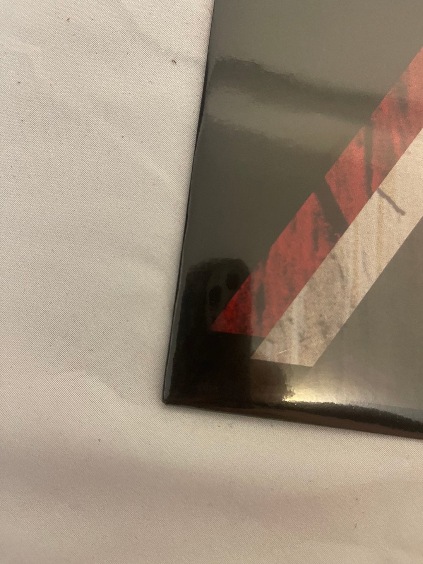The White Stripes - Seven Nation Army (The Glitch Mob Remix) (exclusive red etched vinyl)