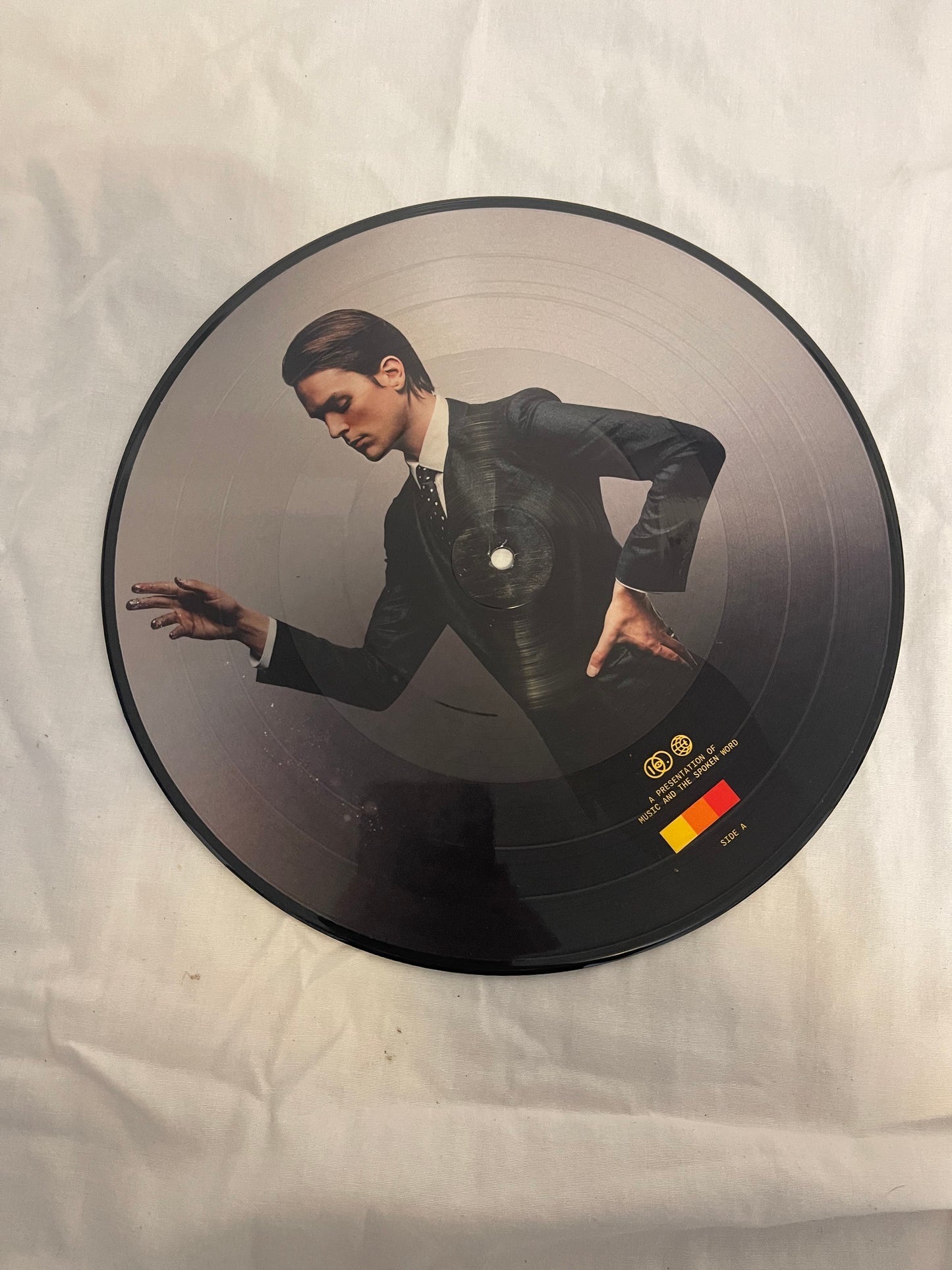 DON’T KNOW HOW BUT THEY FOUND ME - Razzmatazz: B-sides (Record Store Day exclusive picture disc vinyl)