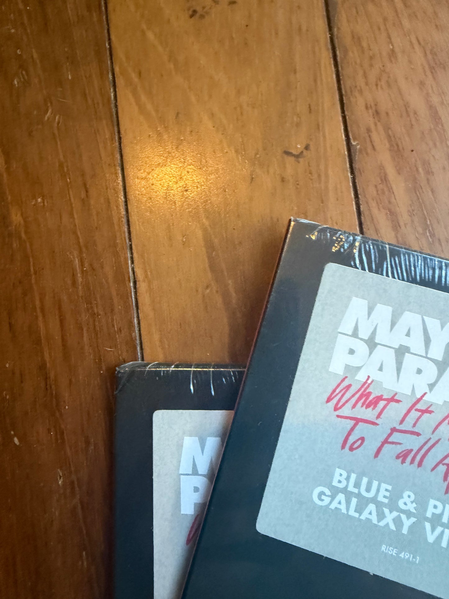 Mayday Parade - What It Means To Fall Apart (exclusive blue and pink galaxy vinyl)