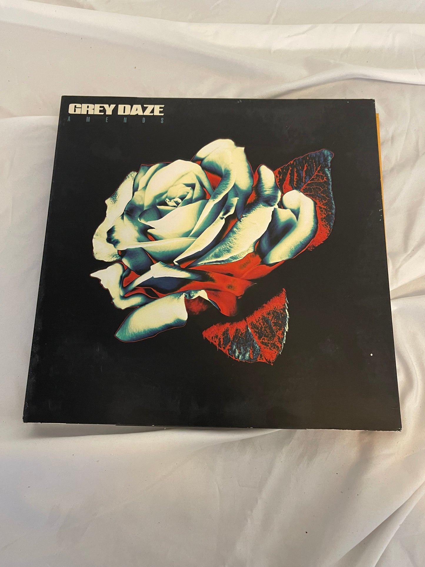 Grey Daze - Amends (webstore exclusive red and white splatter vinyl box set)