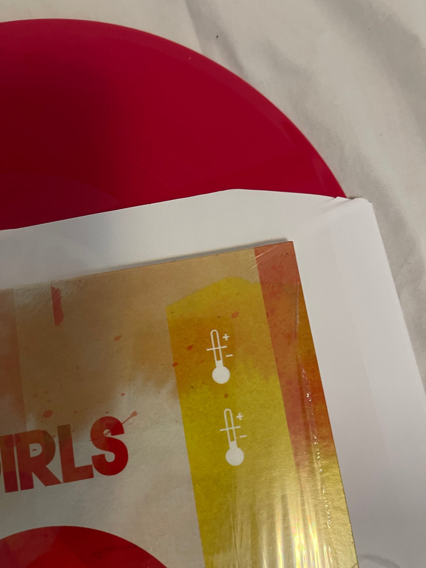 Boys Like Girls - Love Drunk (webstore exclusive Magenta red vinyl)