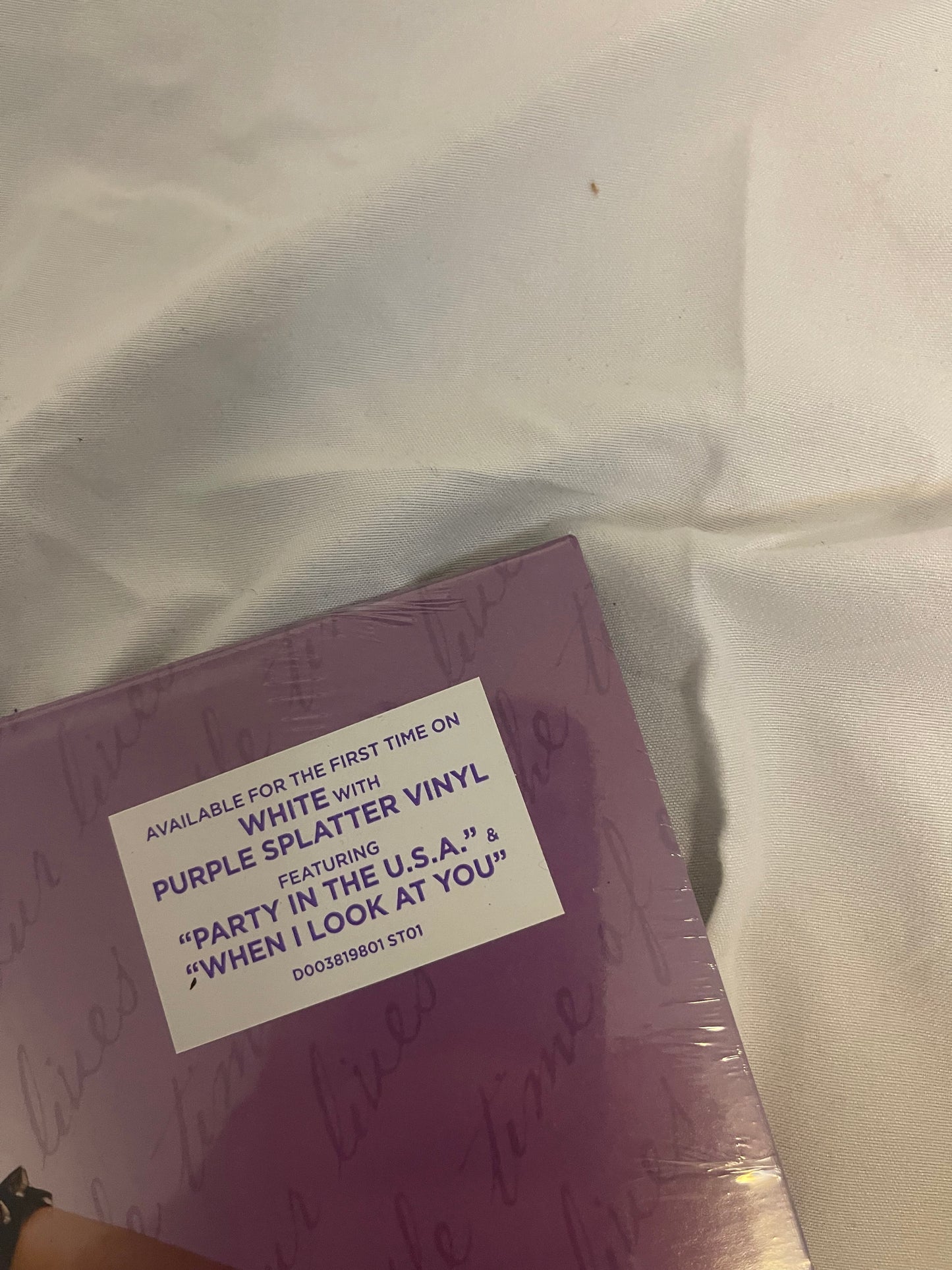 Miley Cyrus - The Time Of Our Lives (Urban Outfitters exclusive white with purple splatter vinyl)