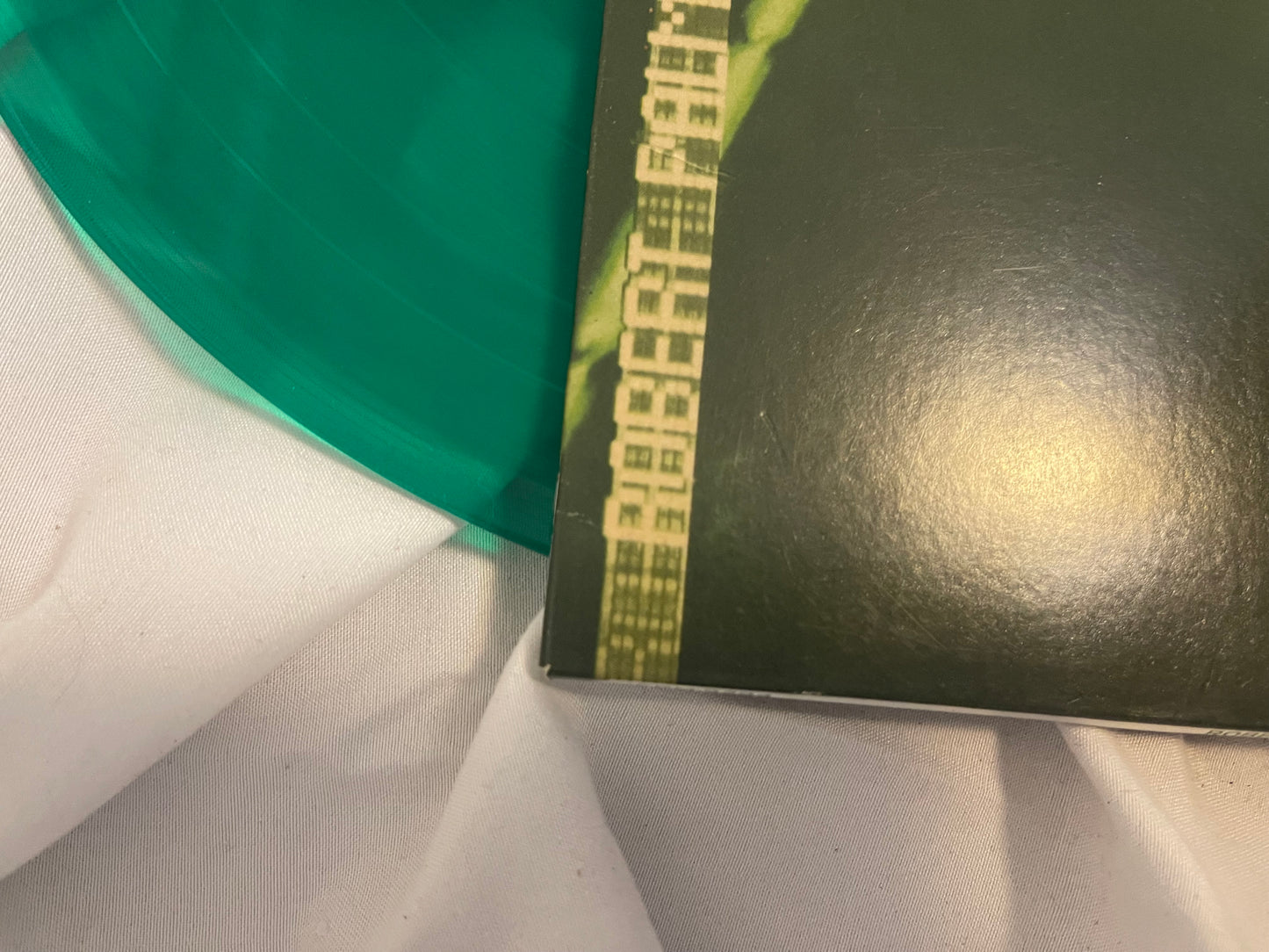 Robert Palmer - Sneakin’ Sally Through The Alley (Record Store Day exclusive emerald green vinyl)