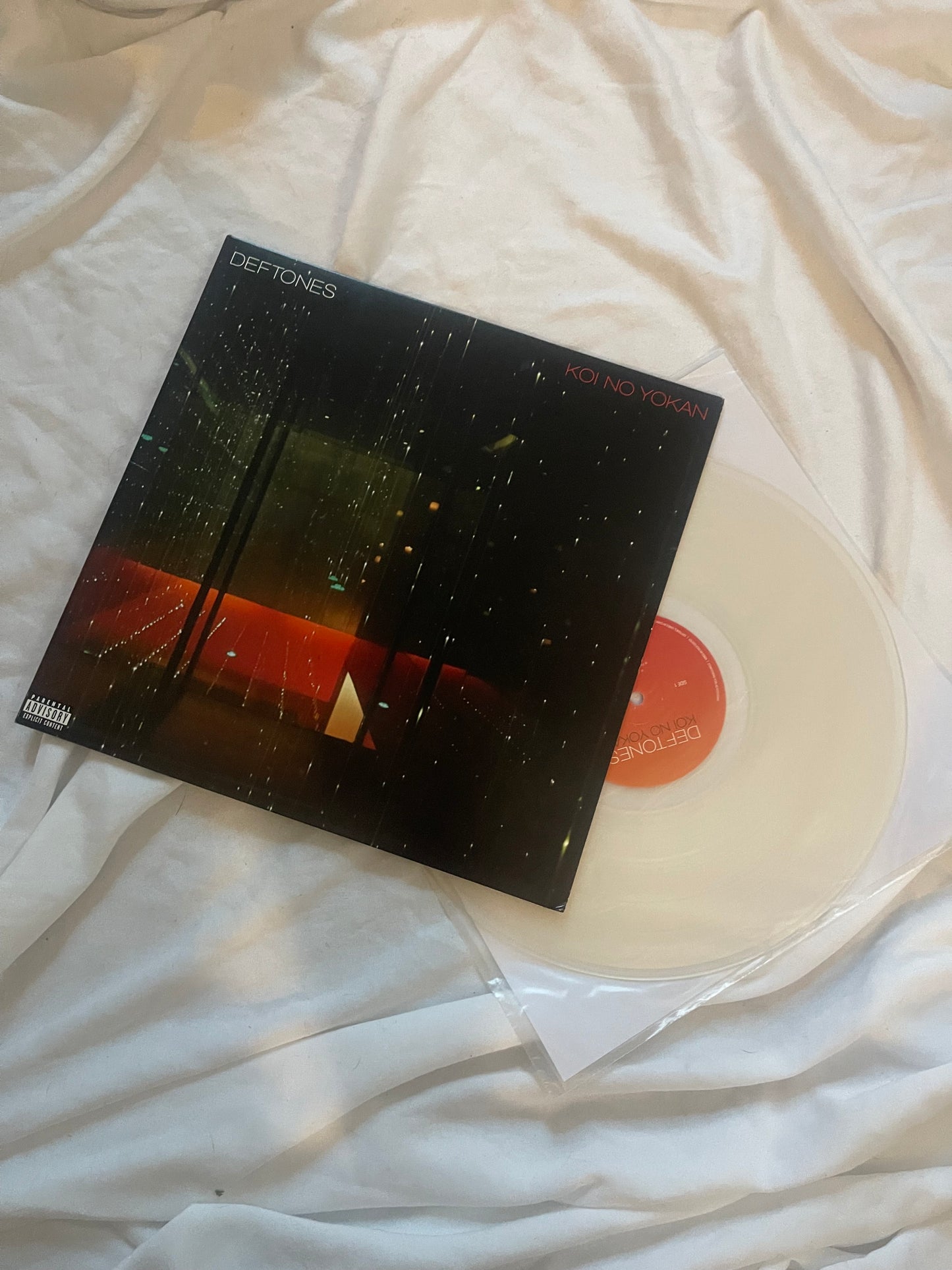Deftones - Koi No Yokan (Hot Topic exclusive clear vinyl)