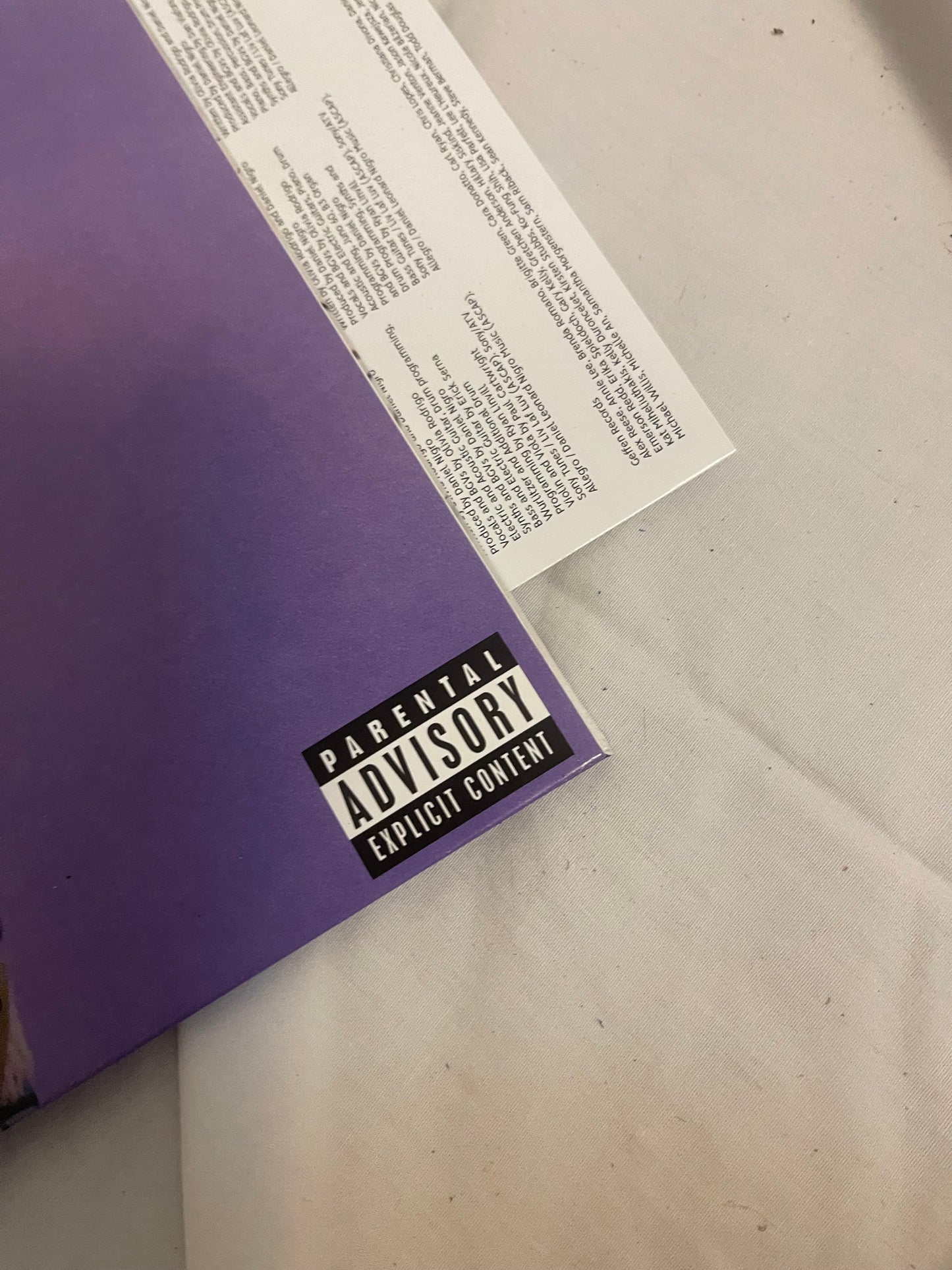 Olivia Rodrigo - Sour (Walmart exclusive translucent bright magenta vinyl)