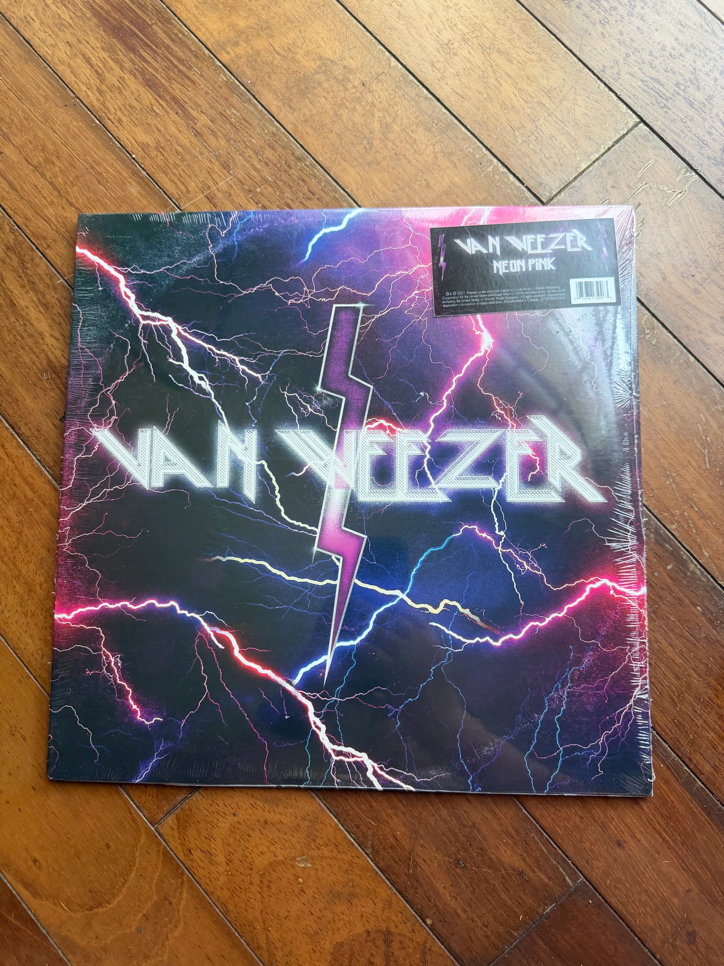 Weezer - Van Weezer (indie exclusive neon pink vinyl)