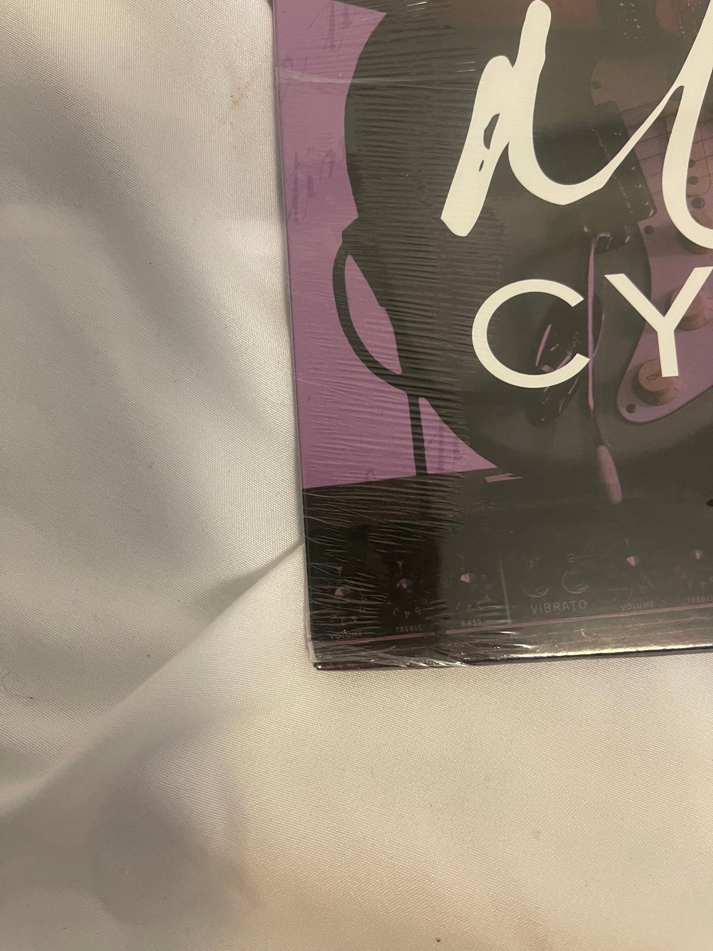 Miley Cyrus - The Time Of Our Lives (Urban Outfitters exclusive white with purple splatter vinyl)