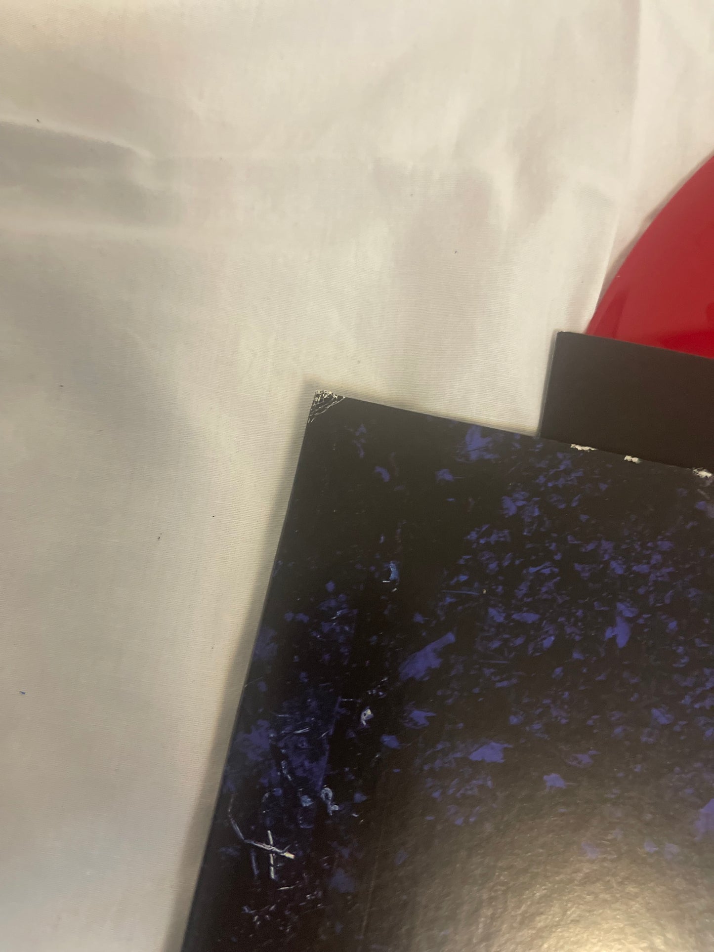 The Pretty Reckless - Death by Rock and Roll (webstore exclusive Apple red vinyl)