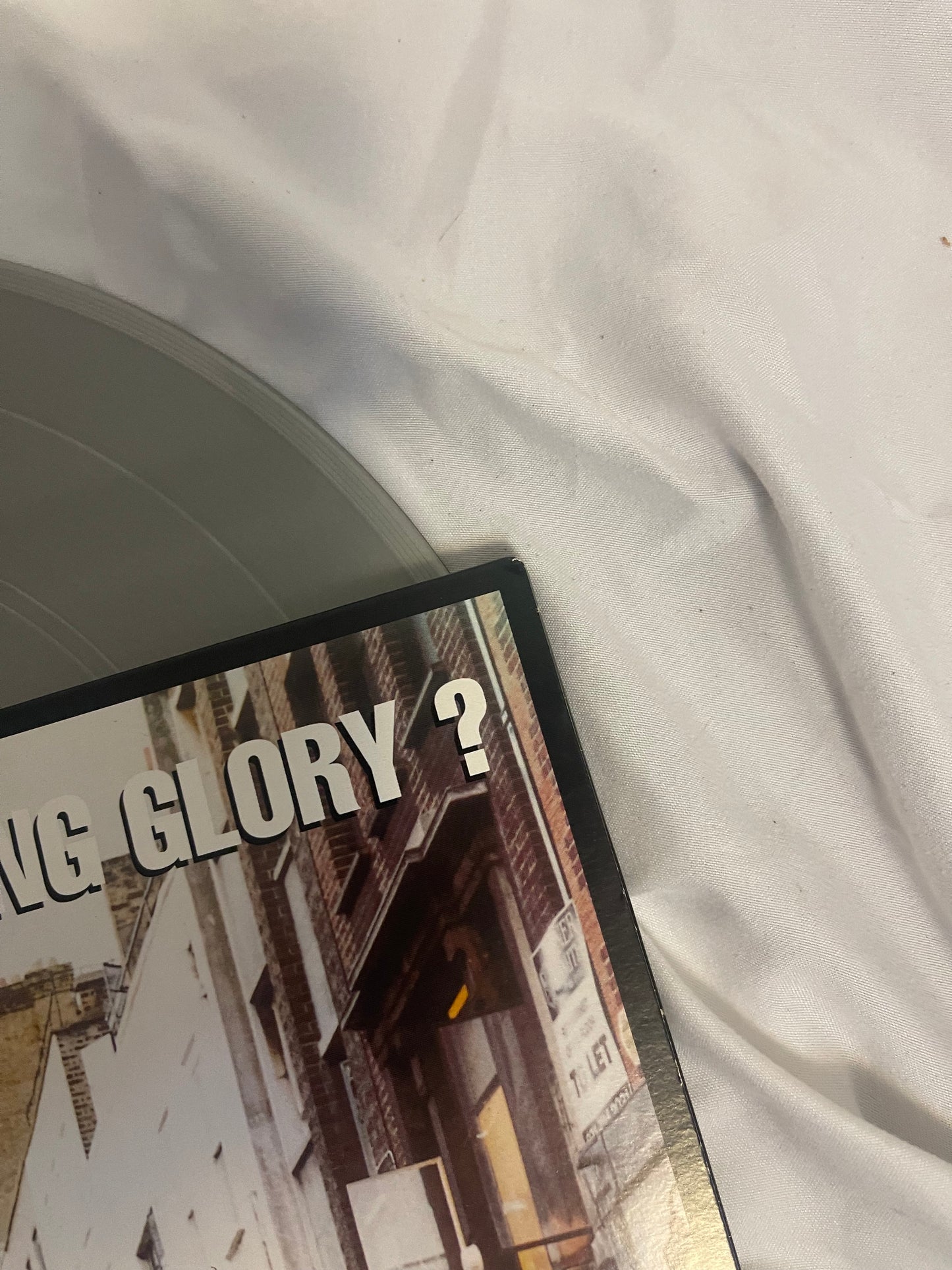 Oasis - (What’s The Story) Morning Glory? (exclusive 25th anniversary Silver vinyl)