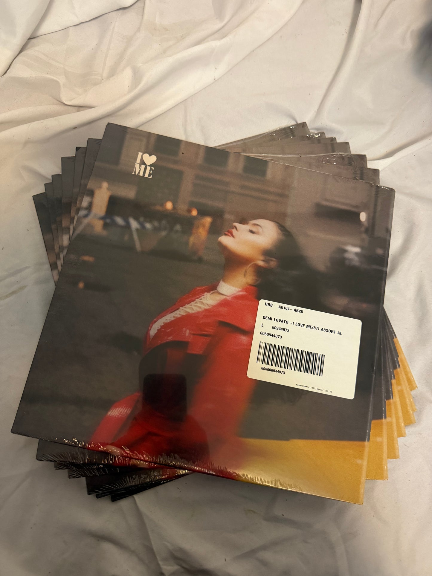 Demi Lovato - I Love Me / Still Have Me (Urban Outfitters exclusive red vinyl)