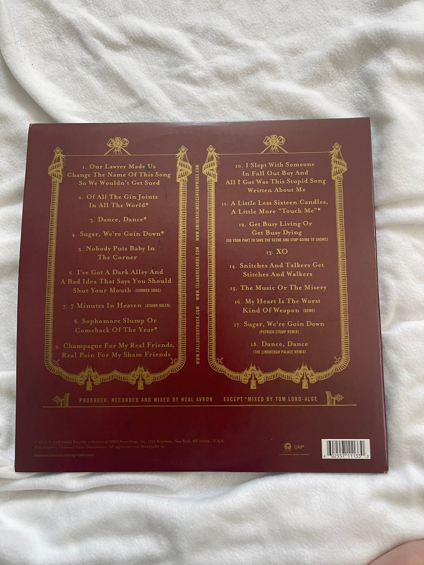 Fall Out Boy - From Under The Cork Tree (limited edition red/black split vinyl)