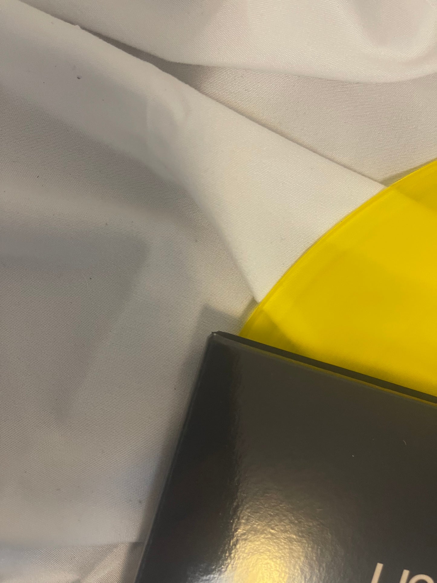 U2 - Gloria (Record Store Day Black Friday exclusive Sun Yellow vinyl)