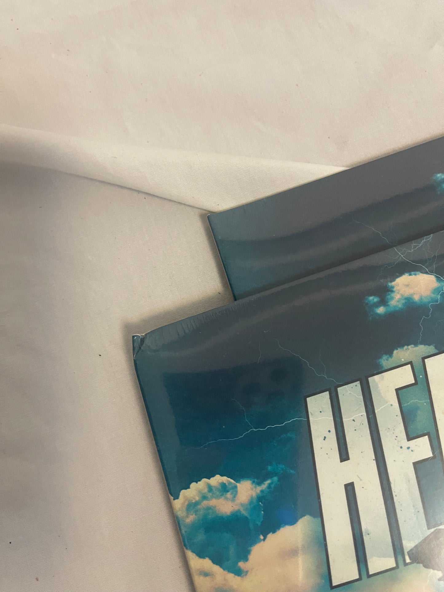 Sum 41 - Heaven :x: Hell (exclusive red and blue cornetto vinyl)