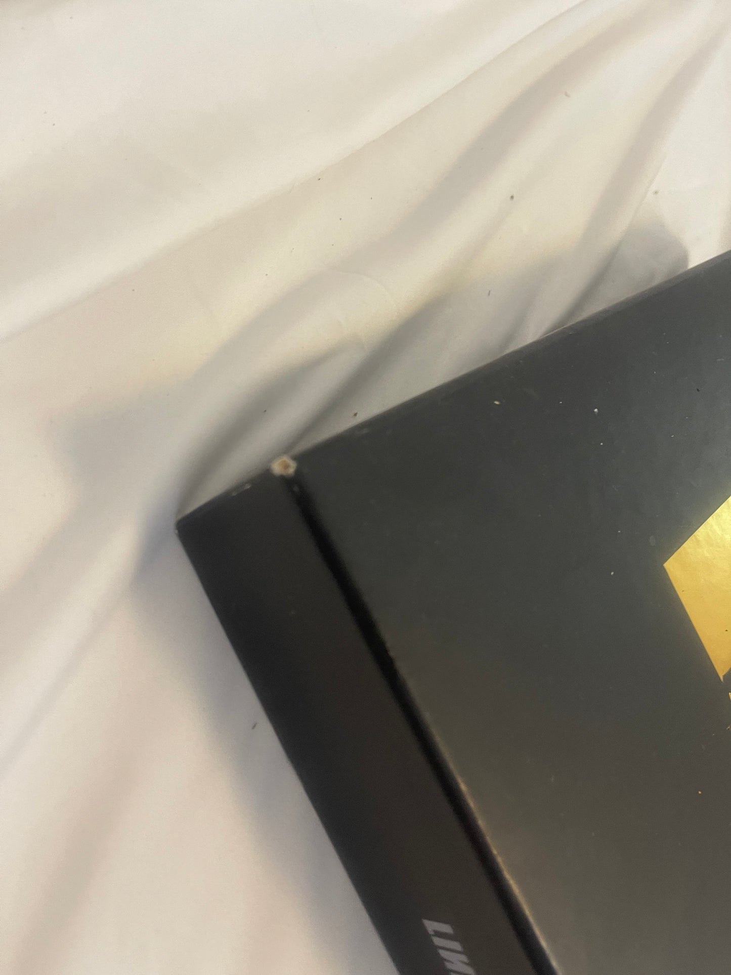 Linkin Park - Hybrid Theory (20th anniversary  vinyl/CD/Cassette box set)