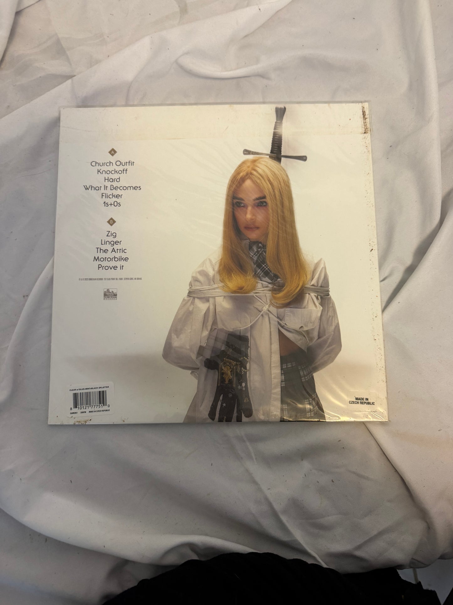 Poppy - Zig (Sumerian exclusive ultra clear with black/mint green/baby blue splatter vinyl)