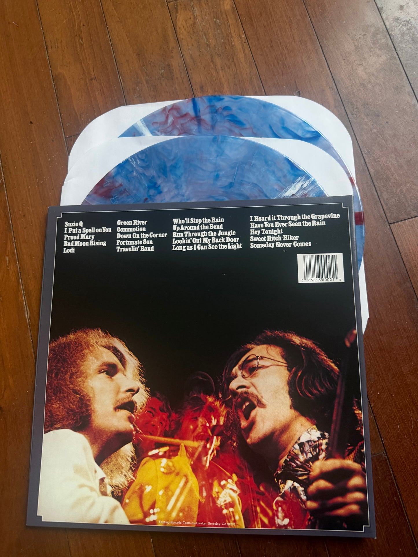 Creedence Clearwater Revival - Chronicle (20 Greatest Hits) (Walmart exclusive red, white, and blue vinyl)