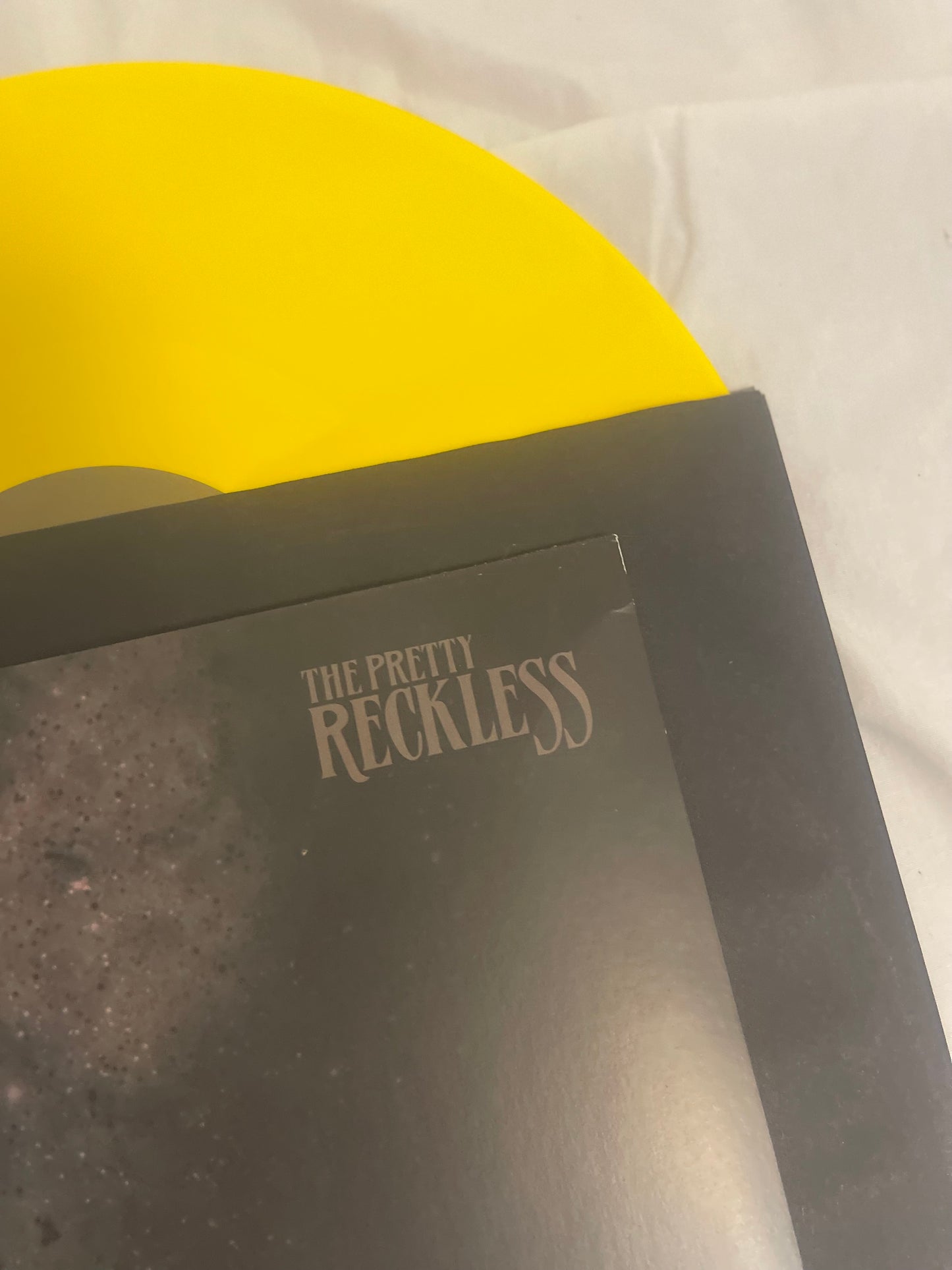 The Pretty Reckless - Other Worlds (indie exclusive yellow vinyl)