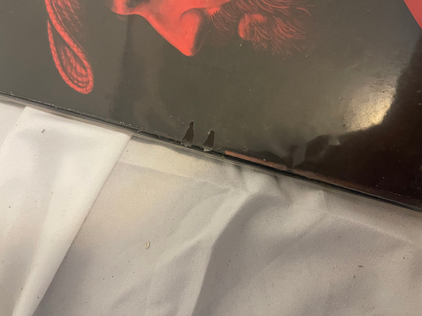 Willie Nelson - Phases And Stages (Vinyl Me Please exclusive Bloody Mary red with black Marble vinyl)
