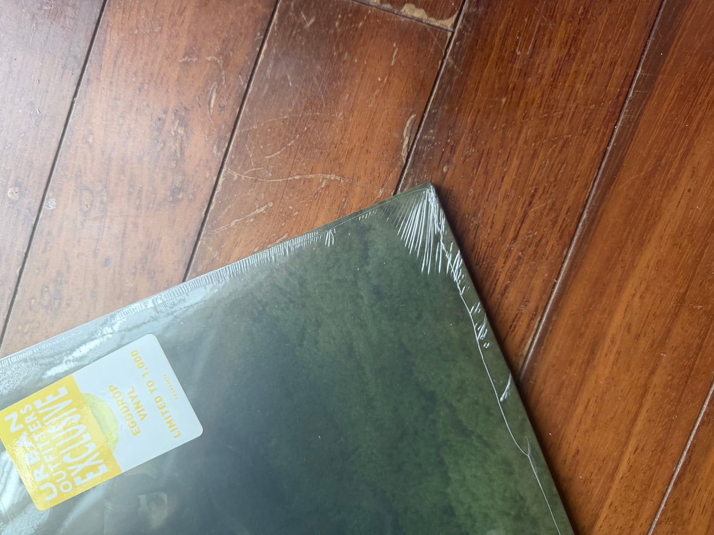 Pierce The Veil - The Jaws Of Life (Urban Outfitters exclusive eggdrop vinyl)