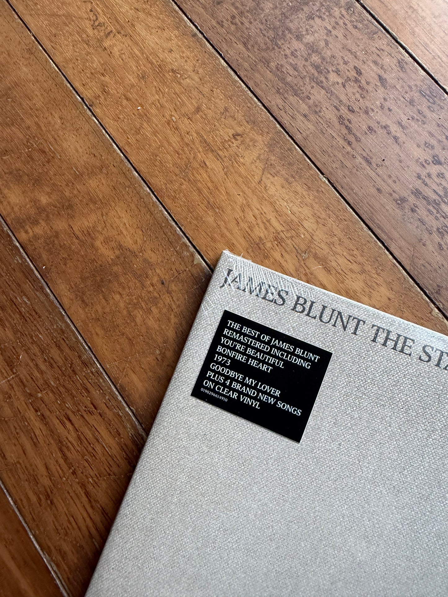James Blunt - The Stars Beneath My Feet (2004-2021) (exclusive clear vinyl)