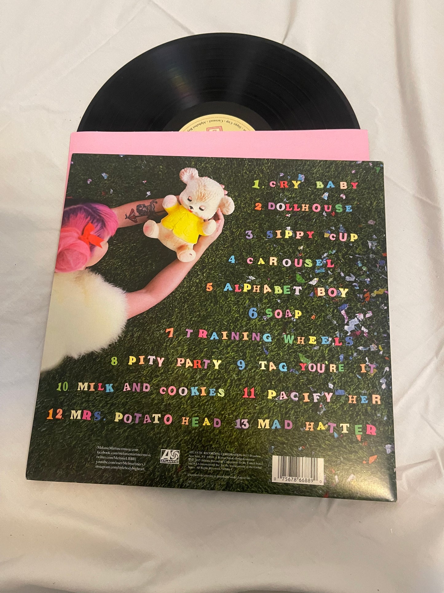 Melanie Martinez - Cry Baby (standard black vinyl)