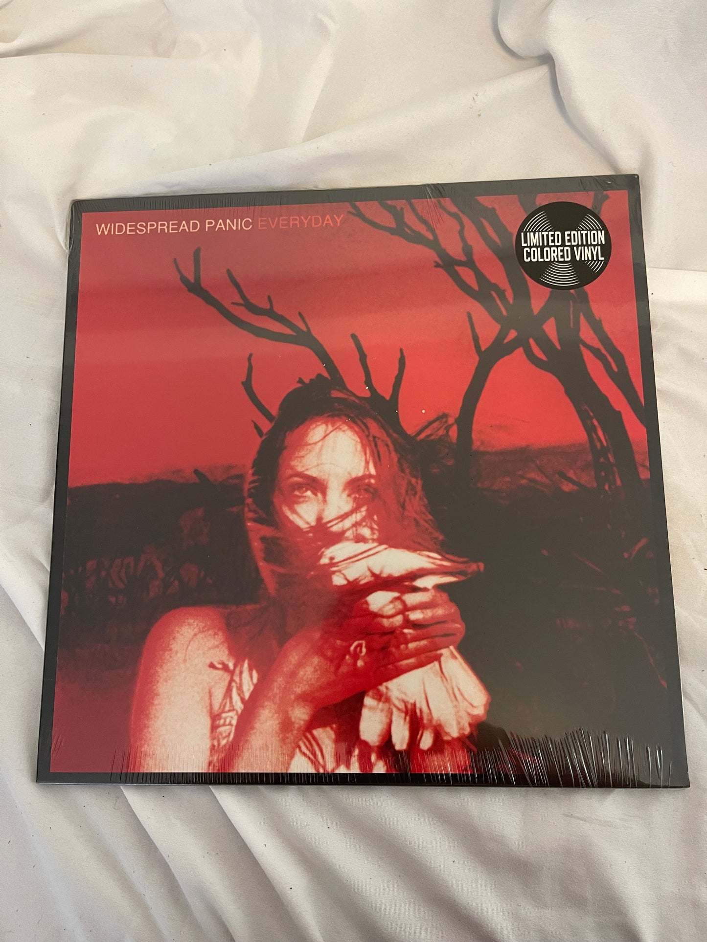 Widespread Panic - Everyday (Exclusive grey/red vinyl)