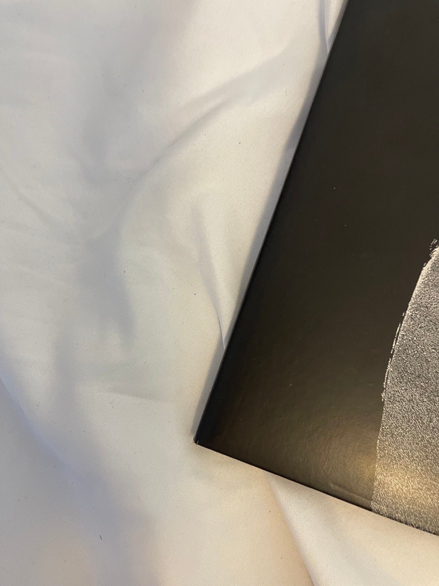 Poppy - I Disagree (More) (Sumerian exclusive black and white marble vinyl)