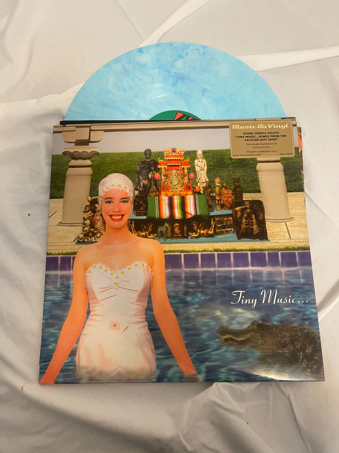 Stone Temple Pilots - Tiny Music… Songs From The Vatican Gift Shop (Music On Vinyl exclusive blue marble vinyl)