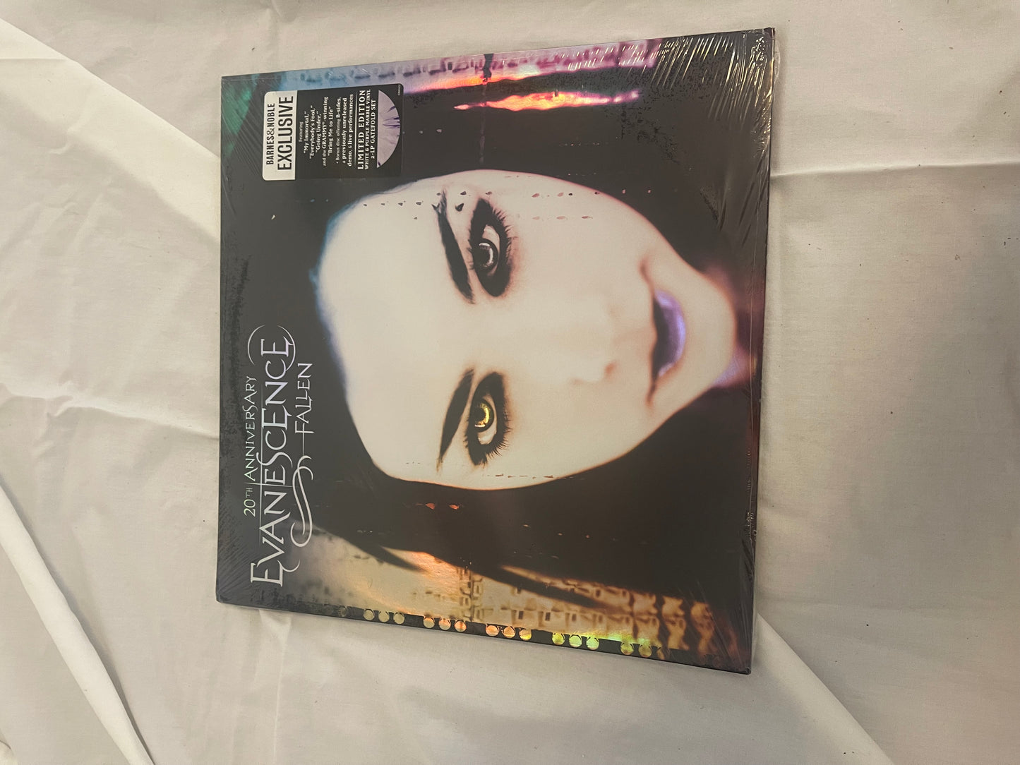 Evanescence - Fallen (20th anniversary Barnes And Noble exclusive white and purple marble vinyl)