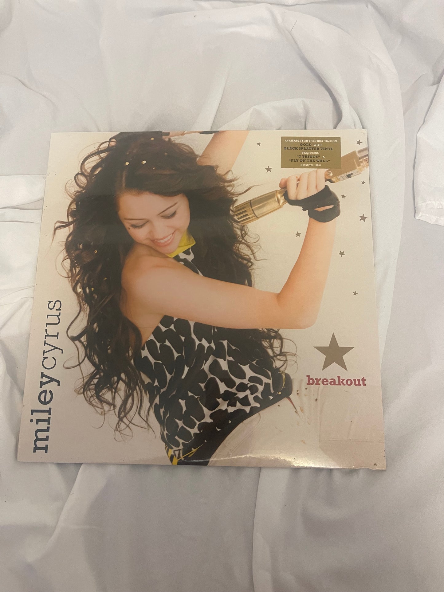Miley Cyrus - Breakout (Urban Outfitters exclusive gold with black splatter vinyl)