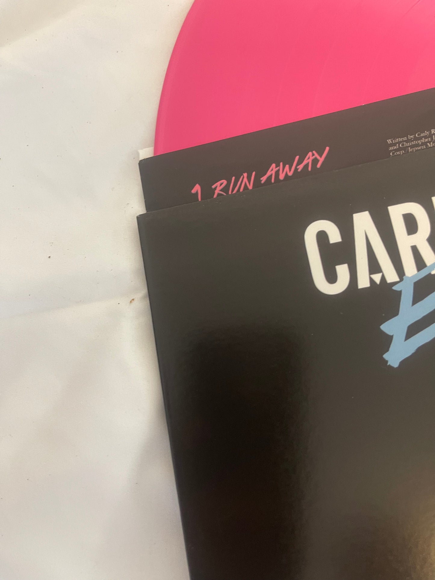 Carly Rae Jepsen - E•Mo•Tion (Emotion) (limited edition pink vinyl)