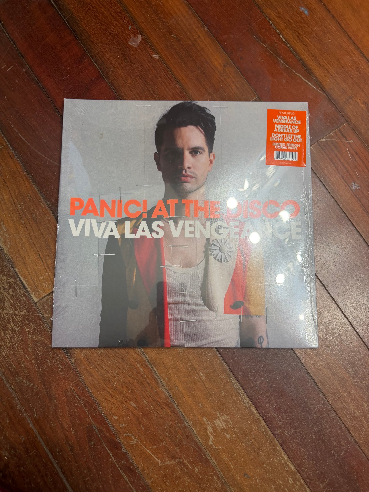 Panic! At The Disco - Viva Las Vengeance (Indie exclusive coral vinyl)