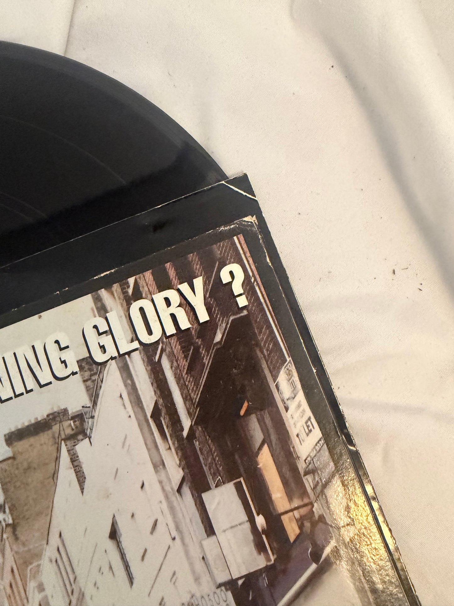 Oasis - (What’s The Story) Morning Glory? (Standard black vinyl)