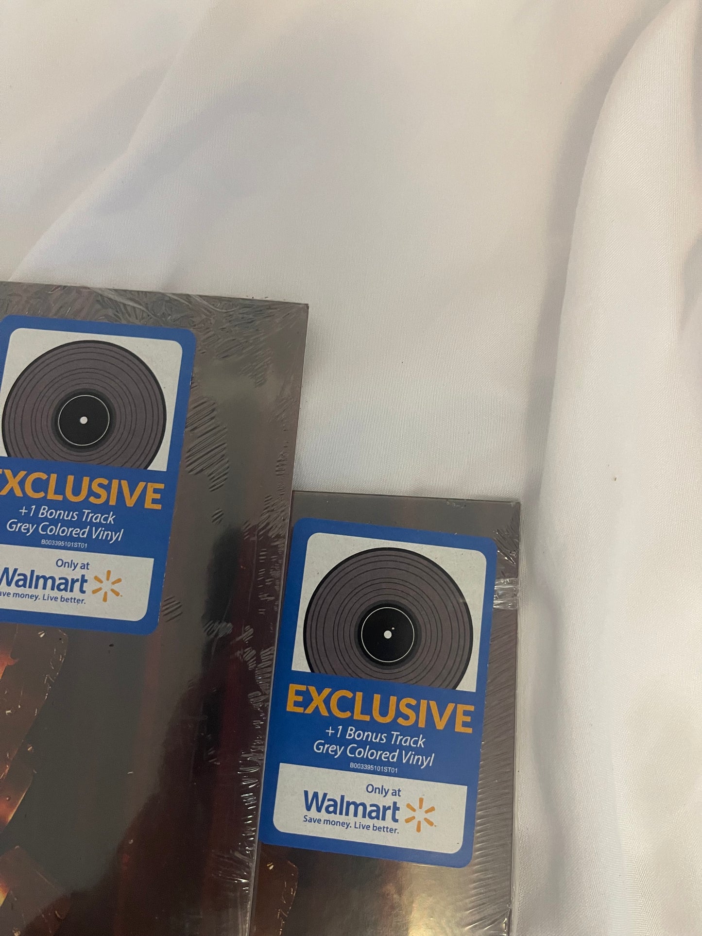 Halsey - If I Can’t Have Love, I Want Power (Walmart exclusive grey transparent vinyl)