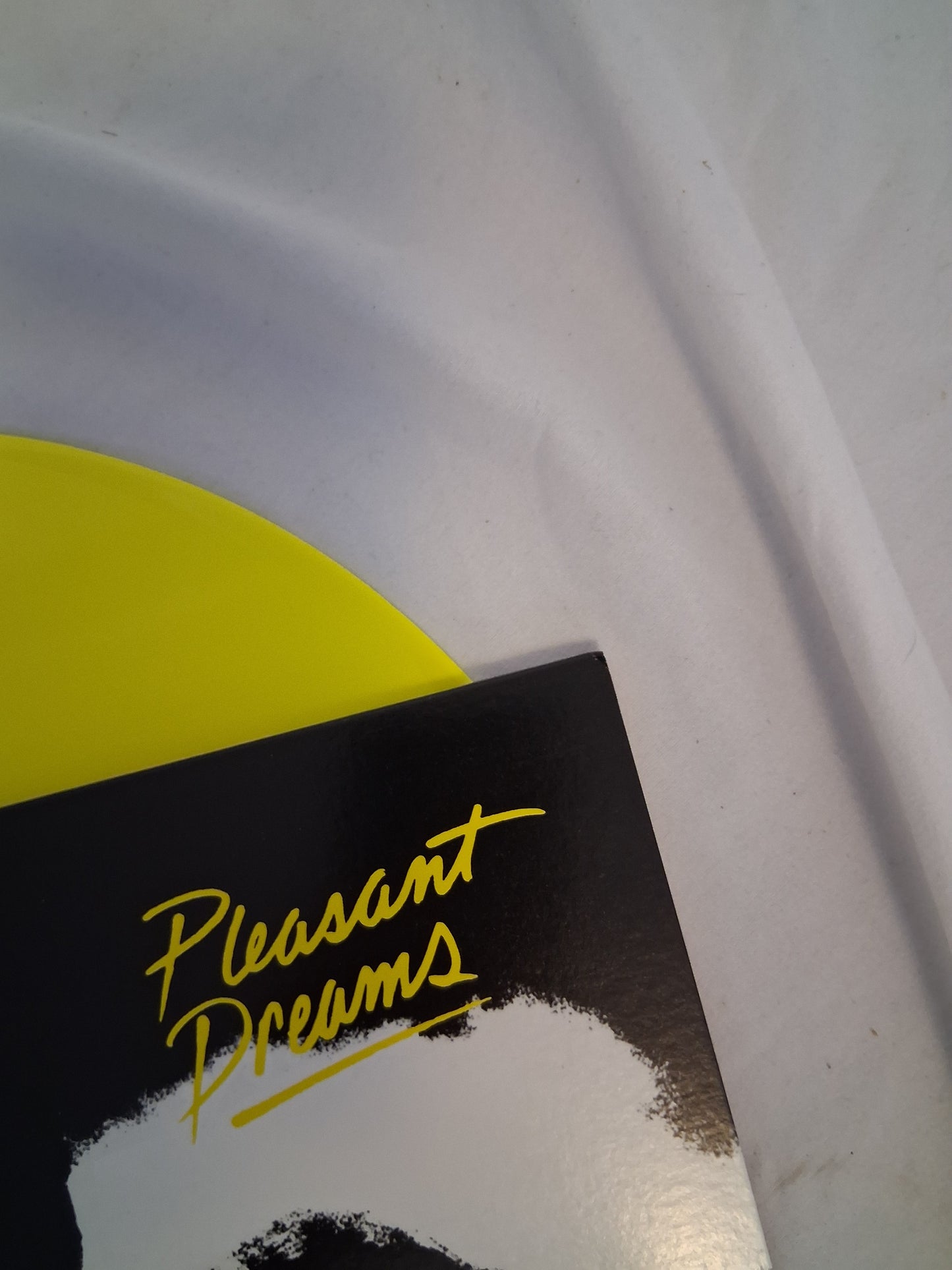 The Ramones - Pleasant Dreams (The New York Mixes) (Record Store Day exclusive yellow vinyl)